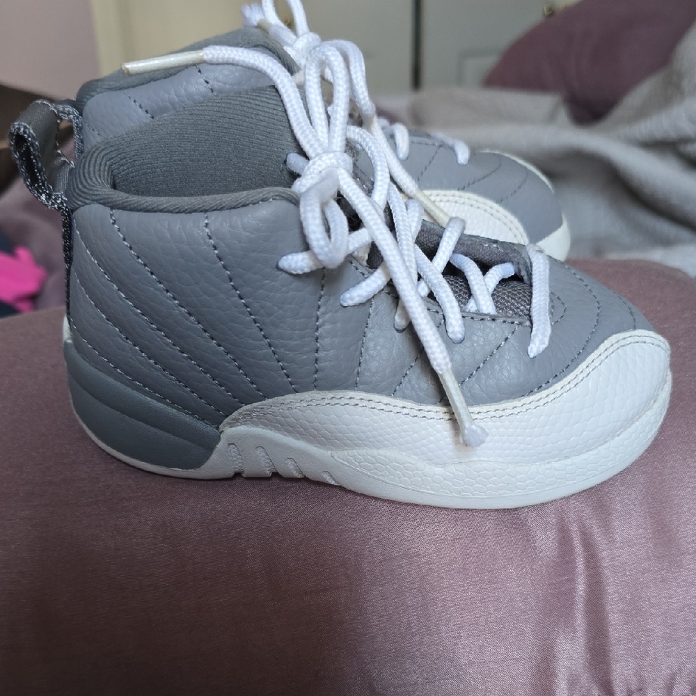 Jordan Kids Sneakers - Gray and White